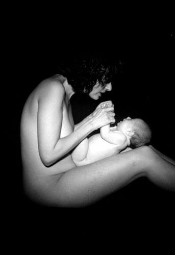 Fotografías de Raquel Artacho (Colección La màgia de ser mare 2011)